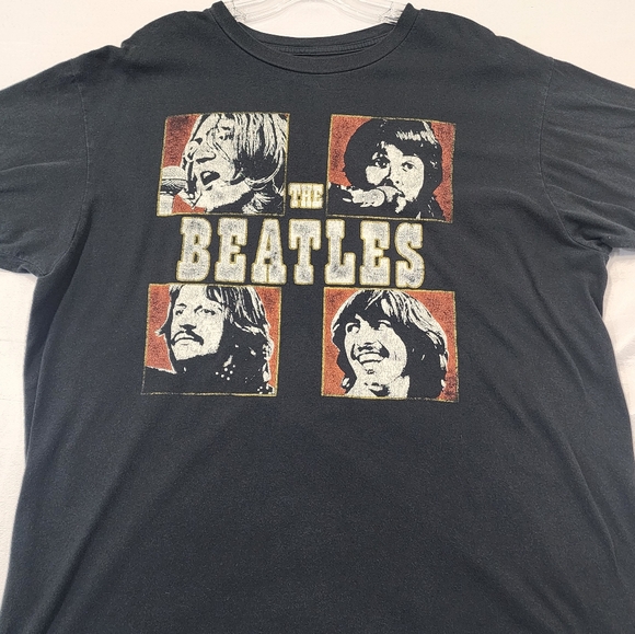 The Beatles Men's Black Band Graphic Tee Shirt Regular Fit Short Sleeve, sz XL - Picture 4 of 8